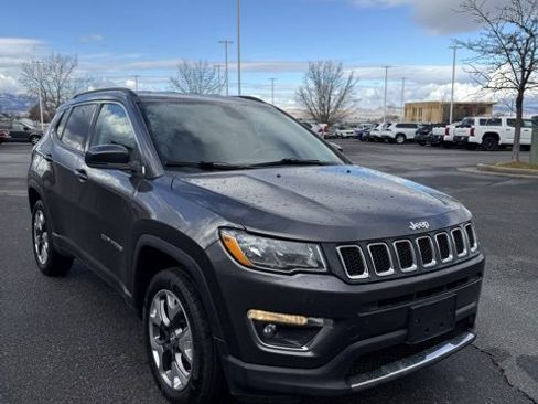 Used 2020 Jeep Compass Limited image 4