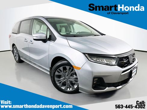 New 2026 Honda Odyssey Touring image 1