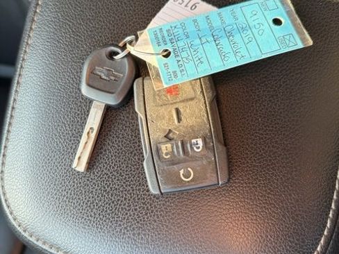 Used 2019 Chevrolet Colorado LT w/ Redline Special Edition image 20