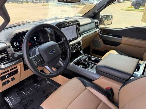 Used 2023 Ford F150 Lariat w/ FX4 Off-Road Package AWD/4WD image 11