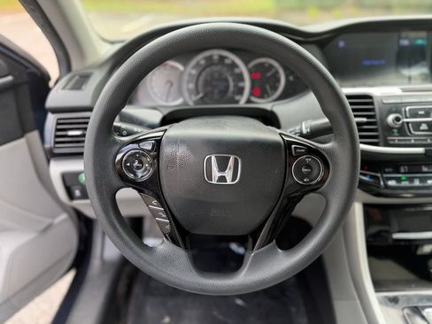 Used 2016 Honda Accord LX image 21