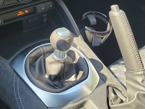 New 2026 MAZDA MX-5 Miata RF Club w/ Interior Package RWD image 30
