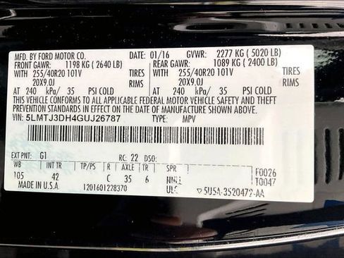 Used 2016 Lincoln MKC Reserve image 6