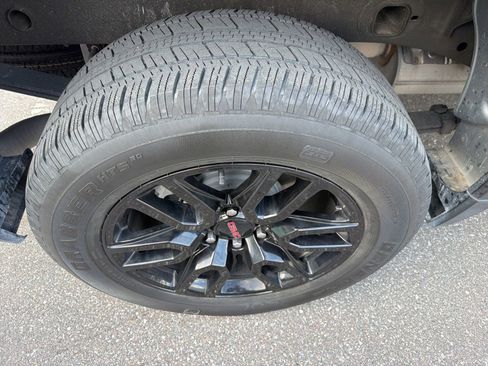 Used 2023 GMC Sierra 1500 Elevation RWD image 10