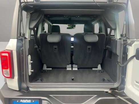 Used 2022 Ford Bronco 2-Door AWD/4WD image 35