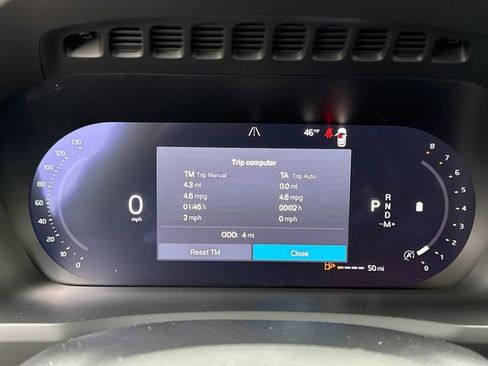 New 2026 Volvo XC90 B6 Plus w/ Protection Package Premier AWD/4WD image 14