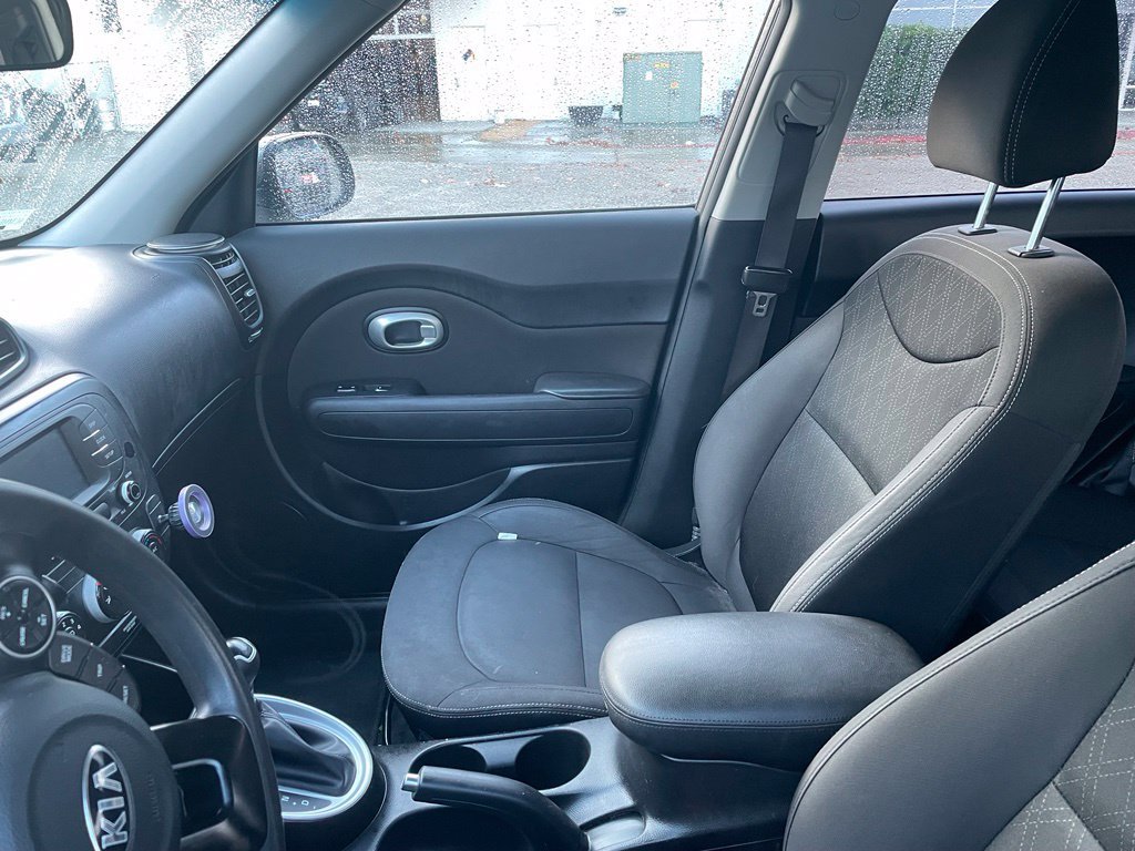 Used 2019 Kia Soul FWD image 10