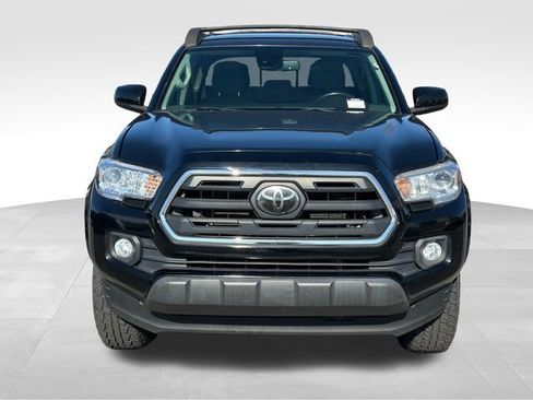 Used 2019 Toyota Tacoma SR5 image 8
