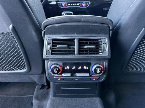 Used 2017 Audi Q7 3.0T Prestige image 17