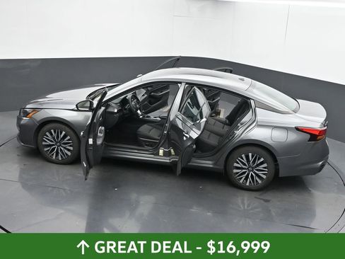 Used 2023 Nissan Altima 2.5 SV image 62