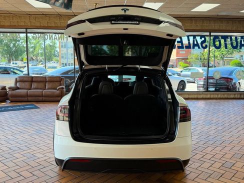 Used 2023 Tesla Model X AWD/4WD image 25