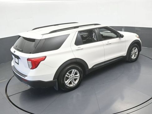 Used 2021 Ford Explorer XLT w/ Equipment Group 202A RWD image 56