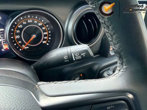 Certified 2023 Jeep Gladiator Sport AWD/4WD image 69