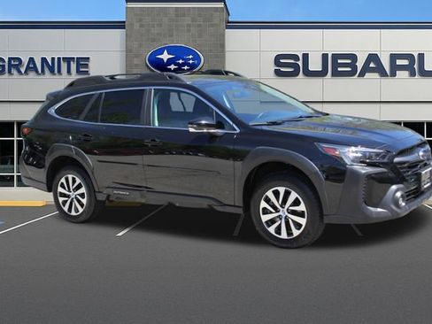 Certified 2025 Subaru Outback Premium AWD/4WD image 13