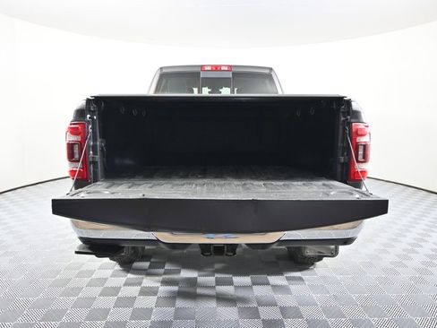 Used 2020 RAM 2500 Laramie AWD/4WD image 6
