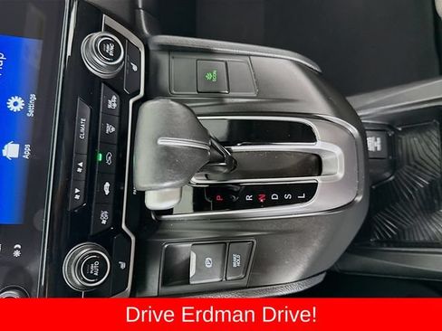 Used 2017 Honda CR-V Touring image 19