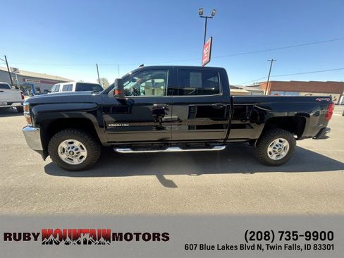 Used 2017 Chevrolet Silverado 2500 LT w/ True North Edition AWD/4WD image 17