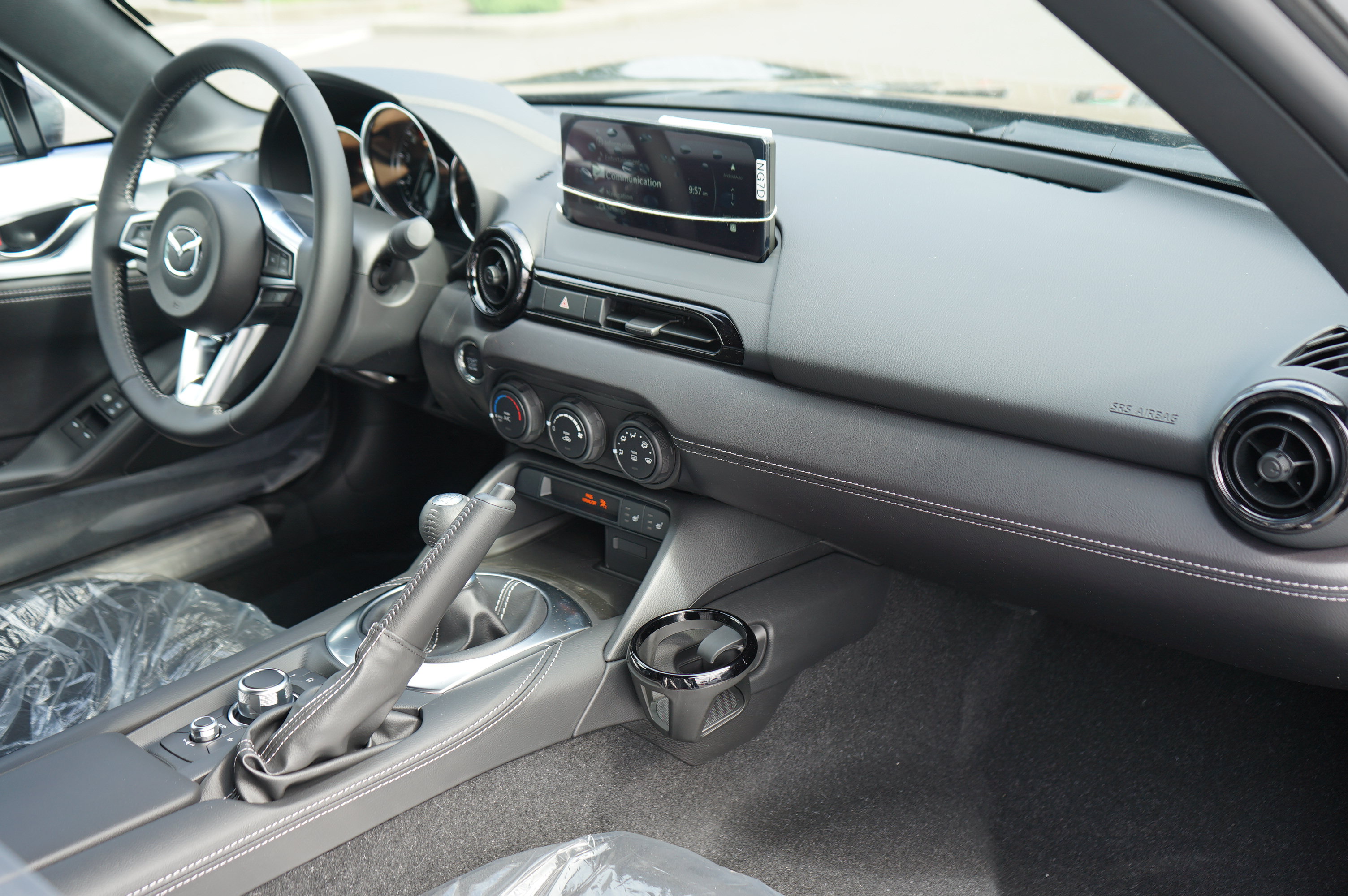 New 2026 MAZDA MX-5 Miata Club w/ Interior Package RWD image 15