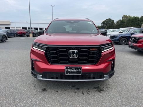 New 2025 Honda Pilot TrailSport image 3