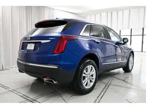 Used 2024 Cadillac XT5 Luxury FWD image 7