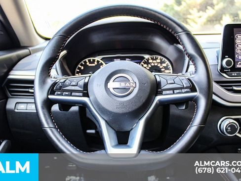 Used 2025 Nissan Altima 2.5 SR FWD image 22