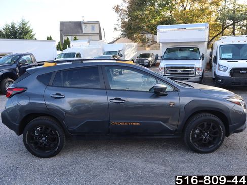 Used 2024 Subaru Crosstrek 2.5i Wilderness w/ Crosstrek Mirror Package image 5