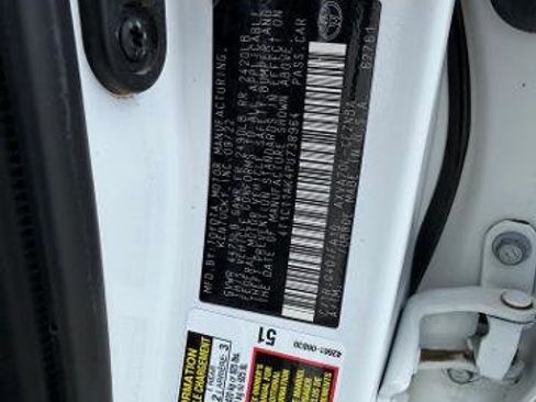 Used 2023 Toyota Camry LE image 32