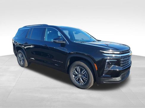 New 2027 Chevrolet Traverse LT FWD image 7
