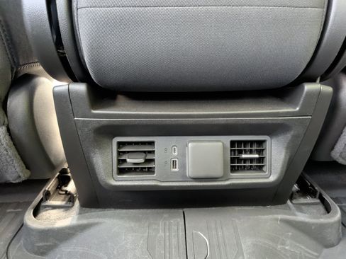 Used 2024 GMC Sierra 1500 Elevation RWD image 36