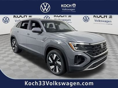 New 2026 Volkswagen Atlas Cross Sport SE