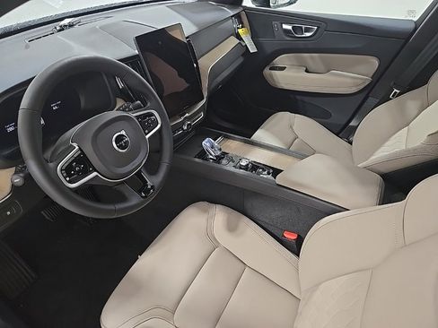 New 2026 Volvo XC60 T8 Plus w/ Protection Package Premier image 18