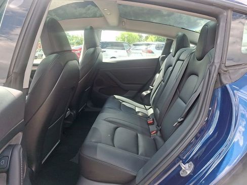 Used 2023 Tesla Model 3 Standard Range RWD image 12
