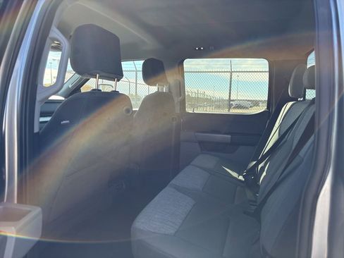 Used 2024 Ford F250 XLT w/ FX4 Off-Road Package image 8