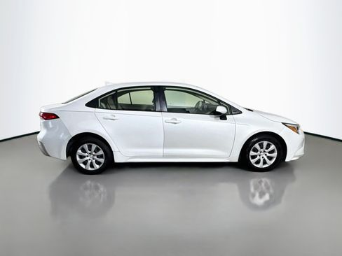 Used 2023 Toyota Corolla LE FWD image 11