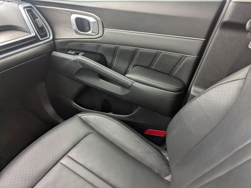 Certified 2024 Kia Sorento SX image 14