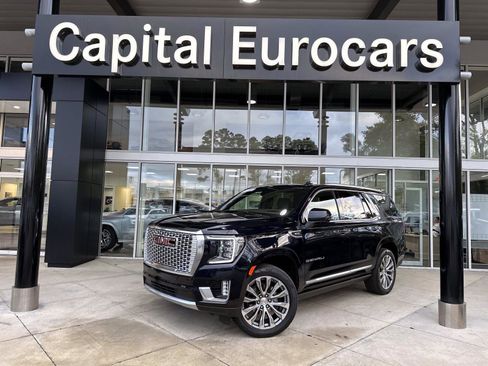 Used 2021 GMC Yukon Denali w/ Denali Premium Package image 1
