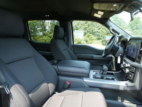 New 2026 Ford F150 XLT w/ XLT Black Appearance Package AWD/4WD image 9