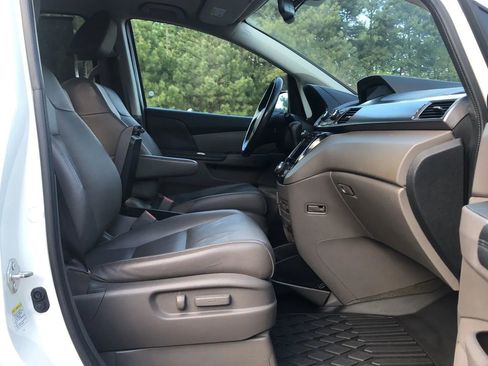 Used 2016 Honda Odyssey EX-L image 10