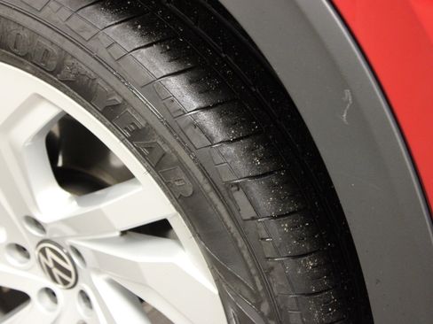 Used 2021 Volkswagen Atlas SE image 10