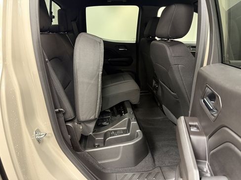 New 2026 GMC Canyon Elevation image 18