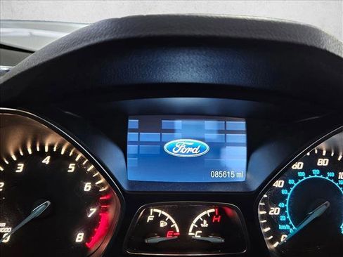 Used 2015 Ford Escape SE image 14