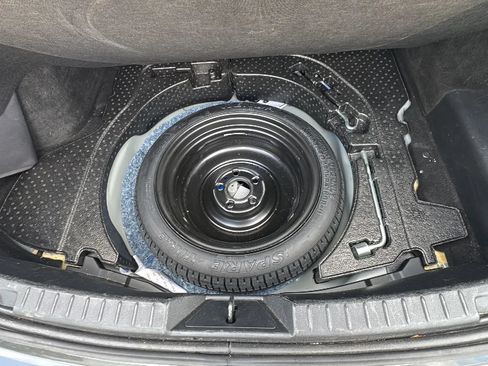 Used 2024 MAZDA MAZDA3 s FWD image 17