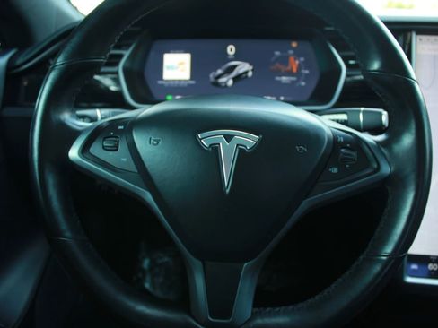 Used 2018 Tesla Model S 75D AWD/4WD image 12