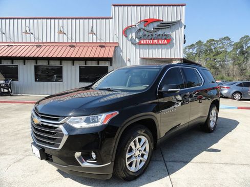 Used 2019 Chevrolet Traverse LT image 1