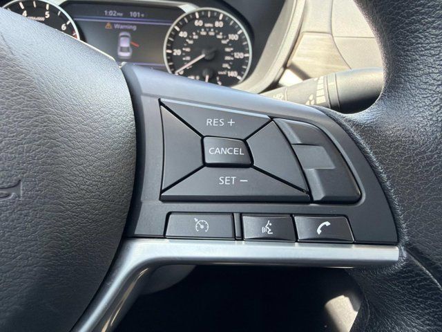 Used 2025 Nissan Altima 2.5 SV FWD image 25