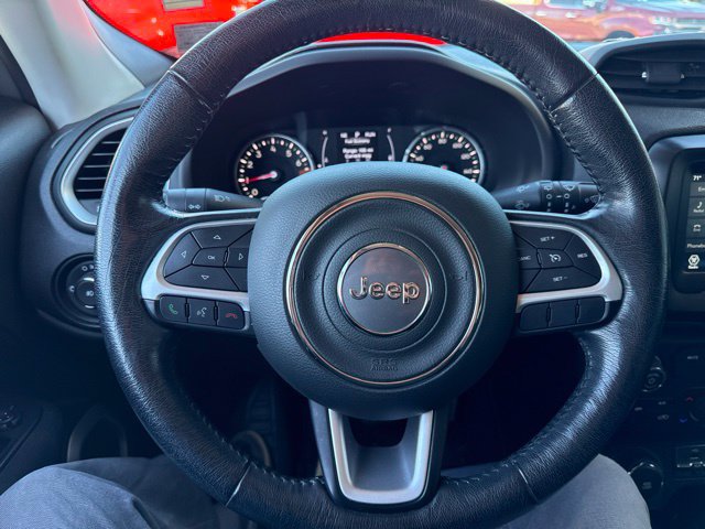 Used 2020 Jeep Renegade Latitude w/ Cold Weather Group AWD/4WD image 12