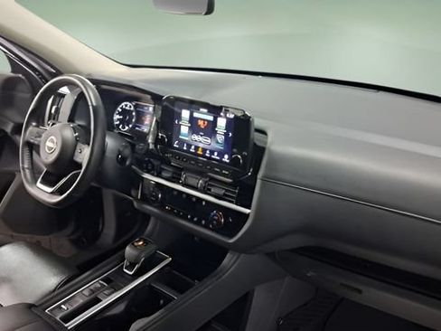 Used 2025 Nissan Pathfinder SL w/ Cargo Package FWD image 22