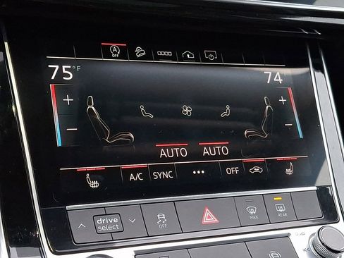 Used 2022 Audi Q7 3.0T Premium Plus w/ Premium Plus Package image 13