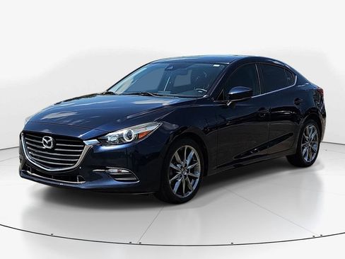 Used 2018 MAZDA MAZDA3 Touring FWD image 11