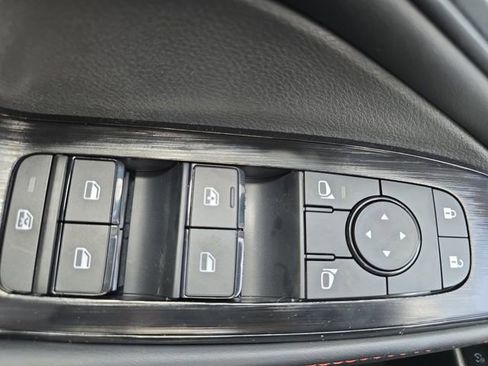 New 2026 Nissan Rogue SV AWD/4WD image 28